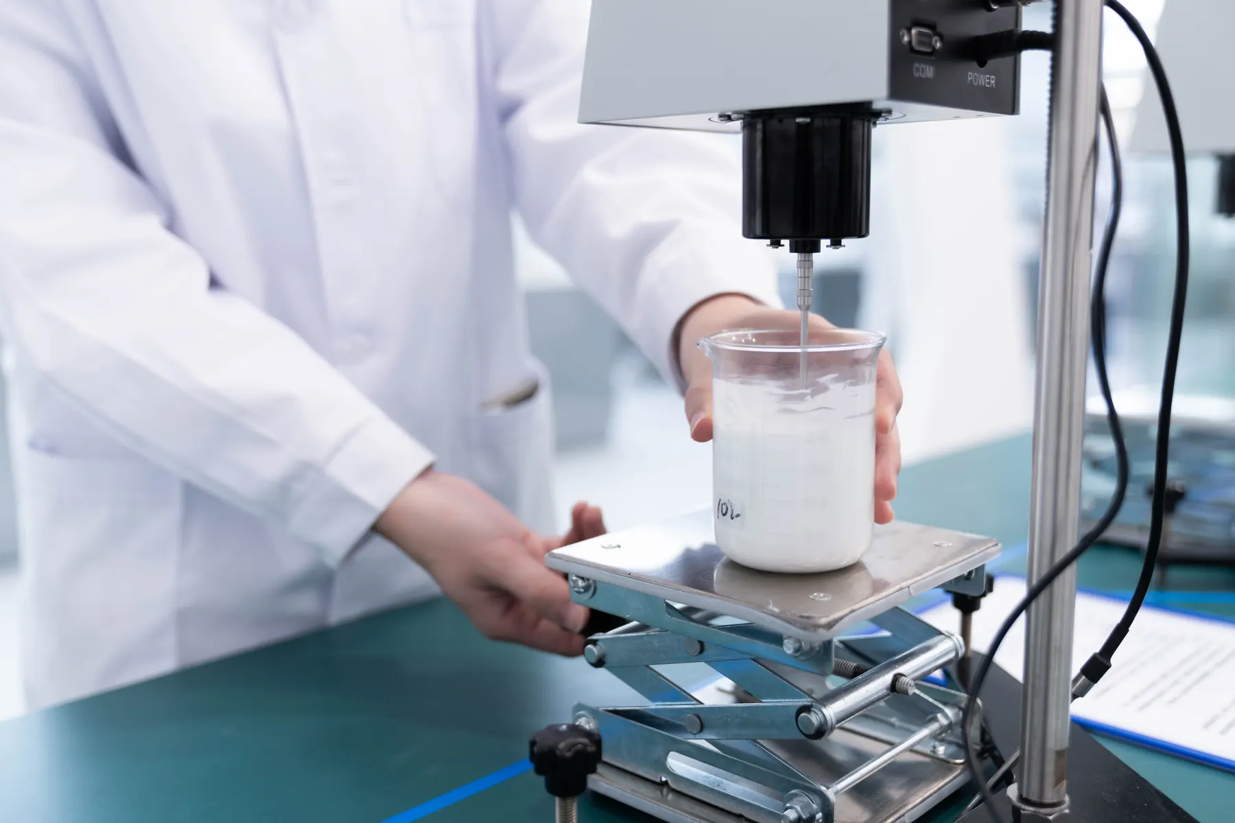Cosmetic formula mixing and sample development